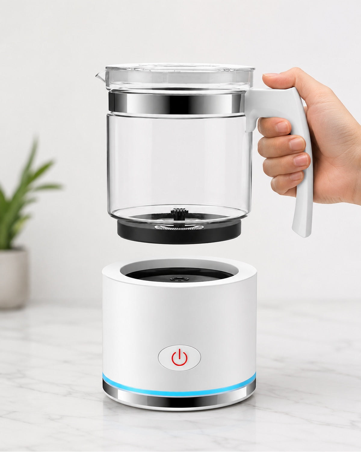 Melkeskummer med glasskanne og base – produktbilde 3